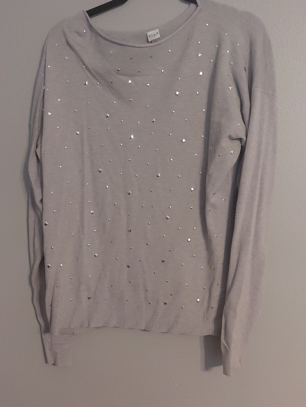 Light Gray Embellished Crewneck Sweater - (Brand: Unbranded)